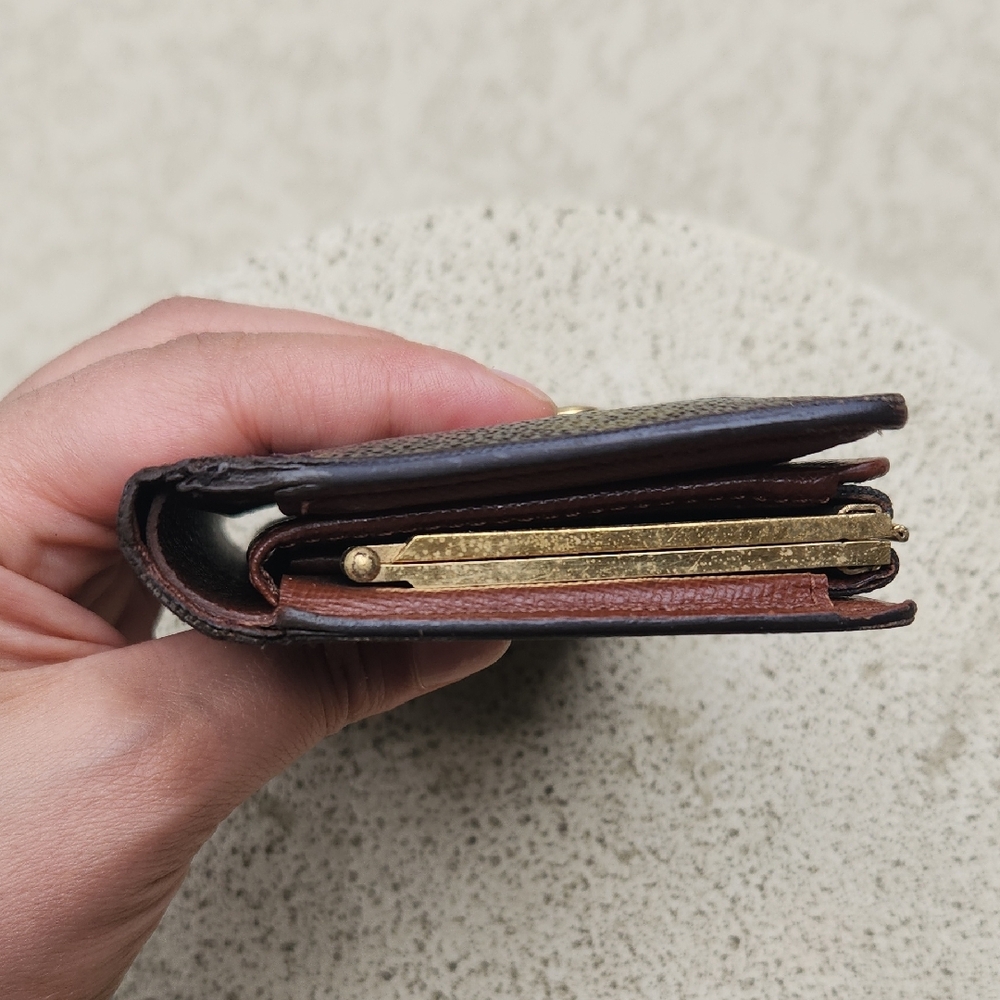 Louis Vuitton Black and Gold Monogram Wallet - Picture 5 of 17